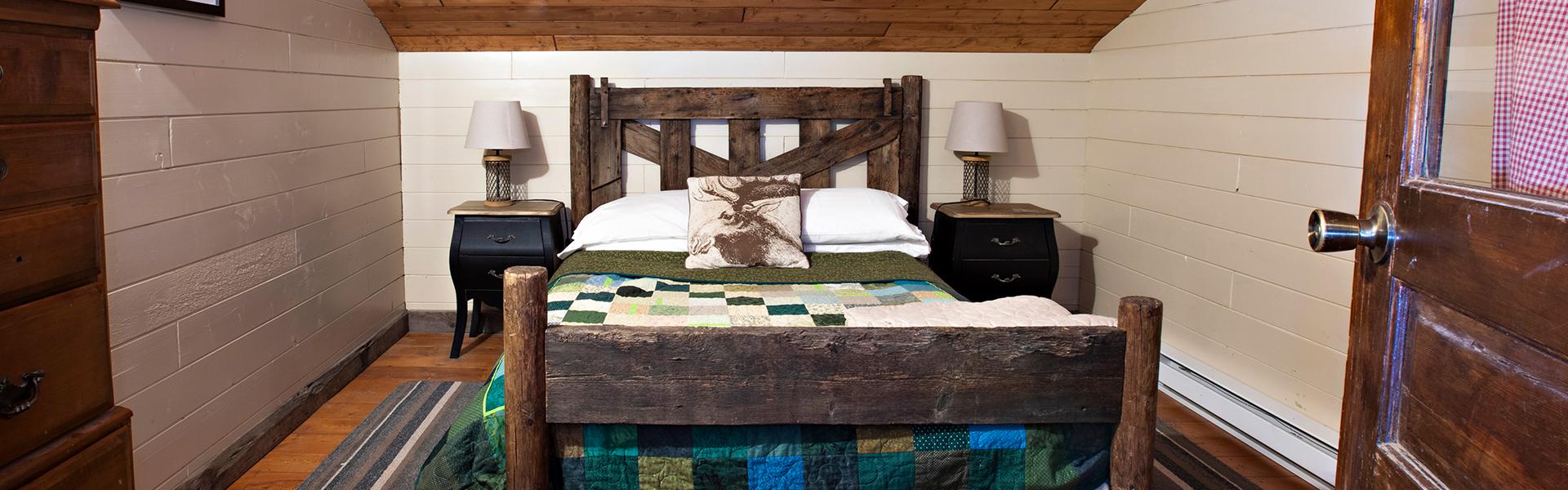 Cozy, country-style bedroom