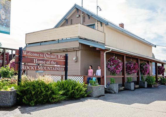 Family exploring the Quesnel Train Station and gold pan